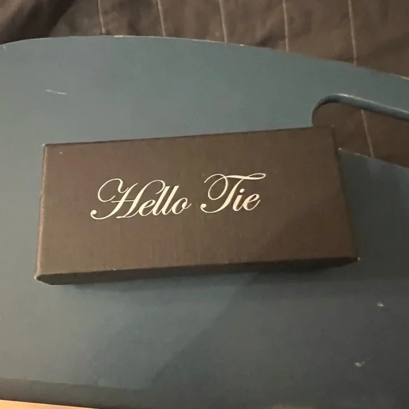 Hello Tie Elegant Black & White Rhinestone Bow Tie – Pre-Tied, Men’s Formal Wear - Picture 5 of 5